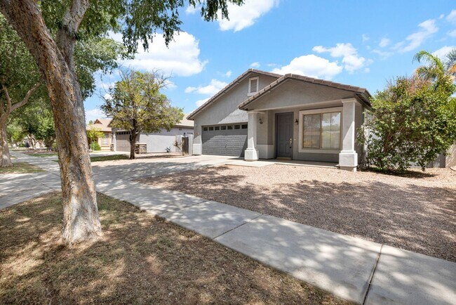 property at 3676 E Bruce Ave