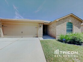 6219 Still Meadow in San Antonio, TX - Building Photo