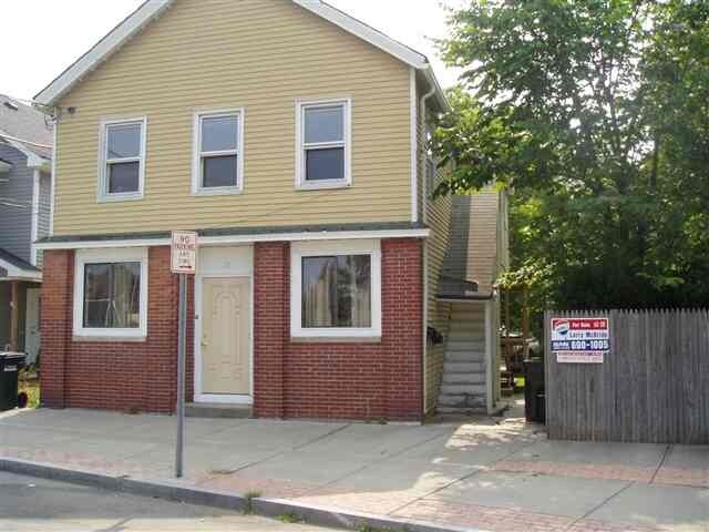 10 Devlin St in Cohoes, NY - Building Photo