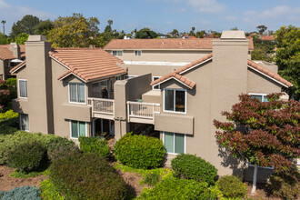 The Villas in Solana Beach, CA - Building Photo - Building Photo