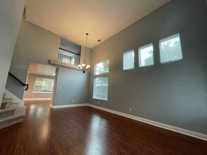 7661 Laguna Beach Way in Antelope, CA - Building Photo - Building Photo