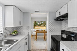 2000 15th Ct NW in Winter Haven, FL - Building Photo - Building Photo