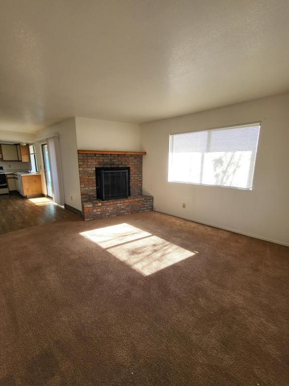 1004 Beverly Ave in Kingman, AZ - Building Photo - Building Photo