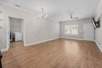 1012 High Point Ave SW in Calabash, NC - Building Photo - Building Photo
