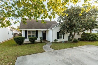 1602 Spring Meadow Cir in Valdosta, GA - Building Photo - Building Photo