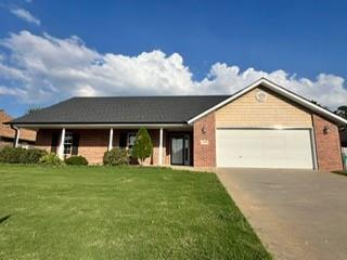 440 Carlson St in Centerton, AR - Building Photo