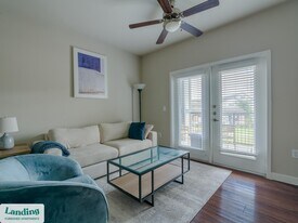 1002 Katy Gap Rd in Katy, TX - Building Photo