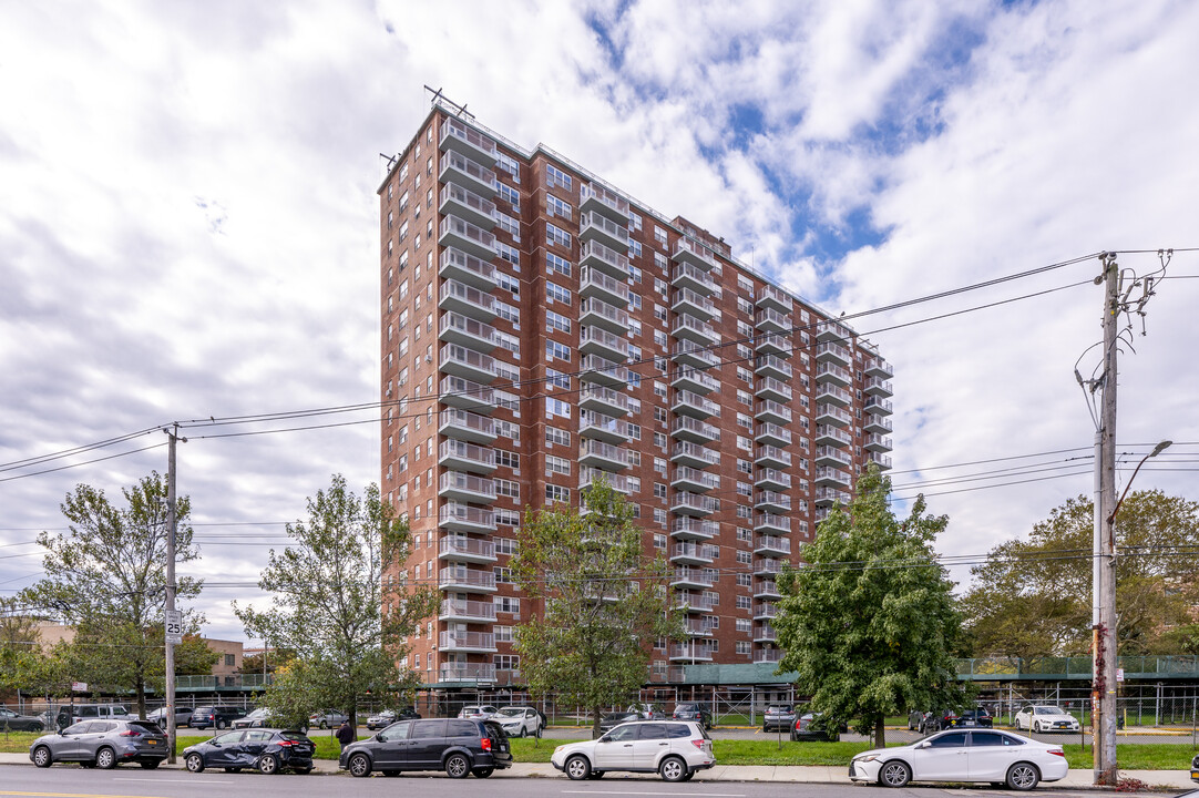 Harway Terrace in Brooklyn, NY - Foto de edificio