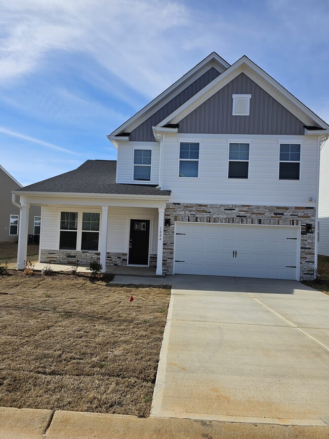 property at 1004 Maridian St