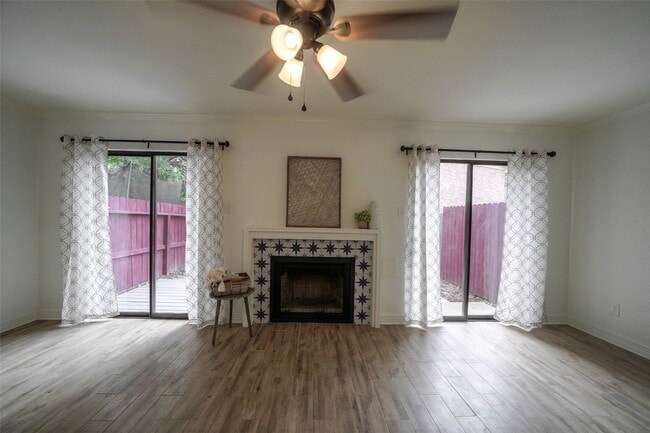 2807 Elm Grove Ct in Houston, TX - Foto de edificio - Building Photo