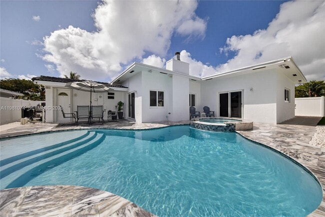 2161 NE 62nd Ct in Fort Lauderdale, FL - Building Photo - Building Photo