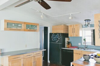 400 Kings Hwy in Winona Lake, IN - Building Photo - Building Photo