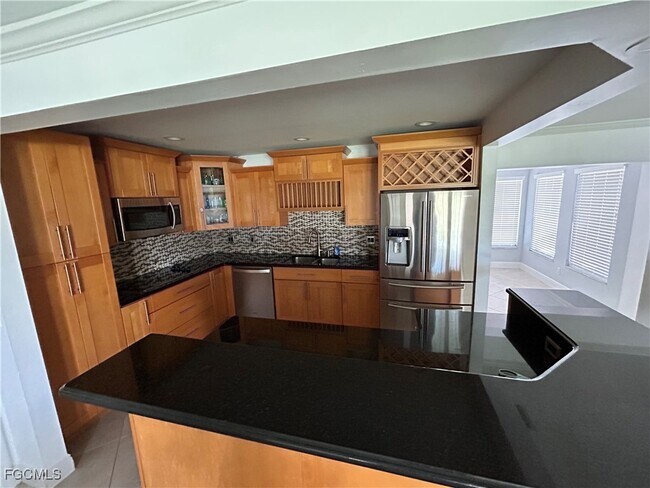 1417 SE 34th Terrace in Cape Coral, FL - Building Photo - Building Photo