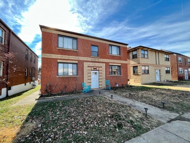 5422 Chippewa St, Unit 2W