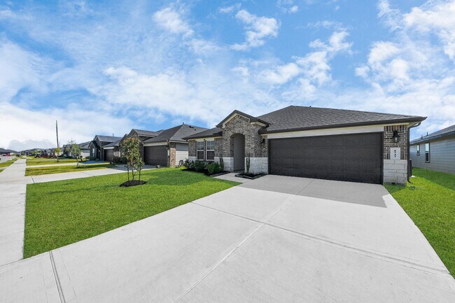 8747 Cedar Elm Pass in Rosharon, TX - Building Photo - Building Photo