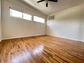 7855 W Manchester Ave, Unit 3 in Playa Del Rey, CA - Building Photo - Building Photo