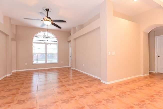 2602 Freeland Dr in Valrico, FL - Foto de edificio - Building Photo