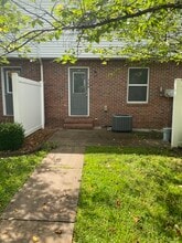 506 Deer Lick Pl in Paducah, KY - Building Photo - Building Photo