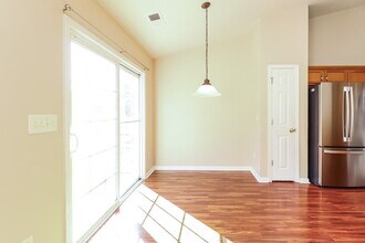 2909 Deep Cove Dr NW in Concord, NC - Foto de edificio - Building Photo