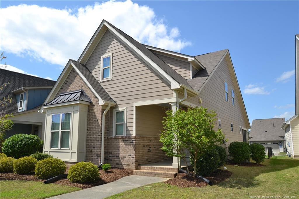2820 Haw River Trl in Apex, NC - Building Photo