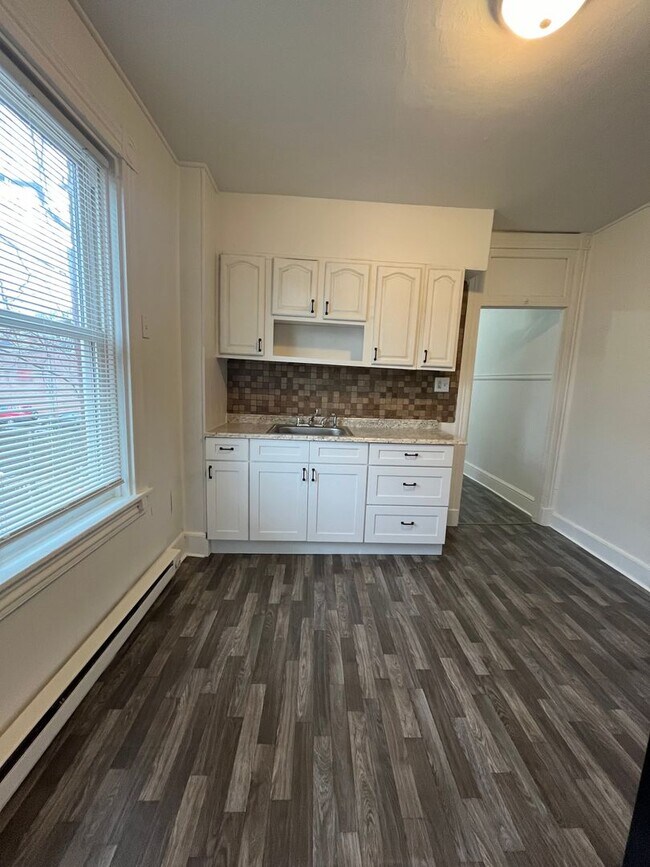 11 N Ann St in Lancaster, PA - Building Photo - Building Photo