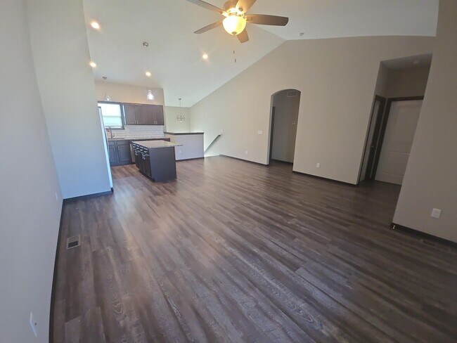 12817-12819 E Timber Lake Ct in Wichita, KS - Building Photo - Building Photo