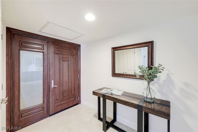 property at 4551 Gulf Shore Blvd N