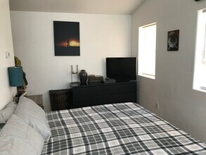 310 First St, Unit 2 in Gypsum, CO - Foto de edificio - Building Photo