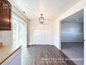 890 E 200 N in Kaysville, UT - Building Photo - Building Photo