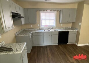 7815 Armour Rd in Millington, TN - Building Photo - Building Photo