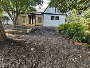 1620 Chevron Way in Atlanta, GA - Building Photo - Building Photo