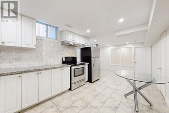 40 Aileen Rd in Markham, ON - Building Photo - Building Photo