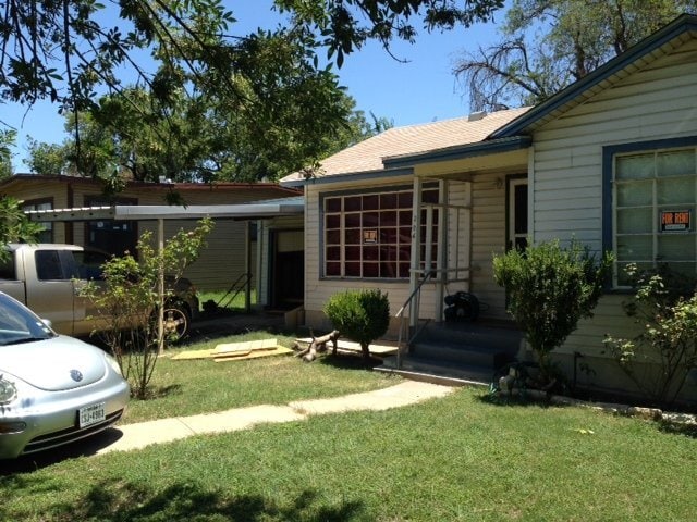 206 Avalon St in San Antonio, TX - Foto de edificio - Building Photo