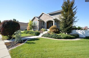 706 S 600 E, Unit B in Layton, UT - Building Photo