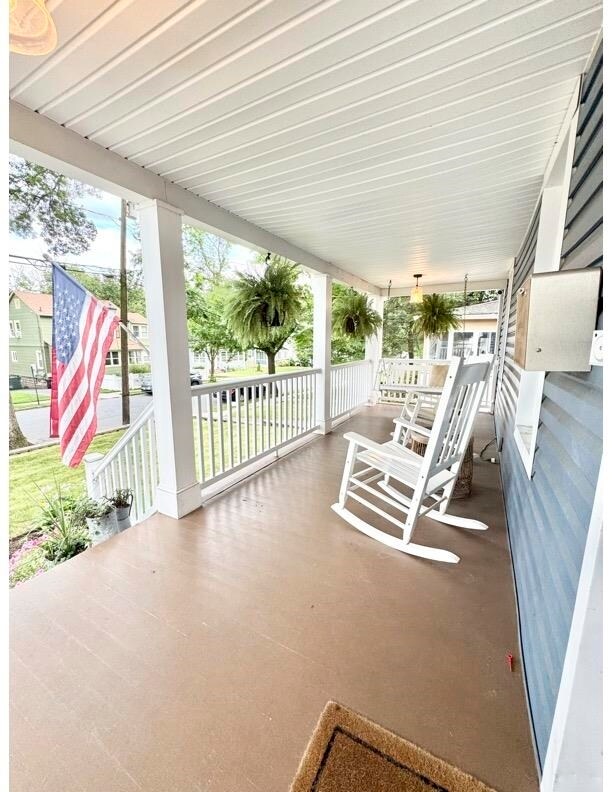 20 Colonial Rd in Morristown, NJ - Building Photo - Building Photo