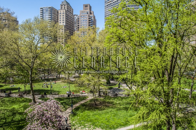 Rittenhouse Claridge photo'