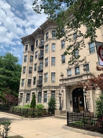 property at 1111 Boylston St