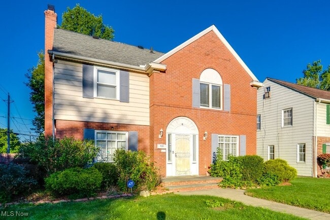 630 Mineola Ave in Akron, OH - Foto de edificio - Building Photo