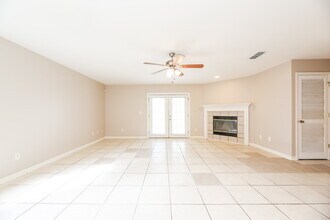 13578 Ashford Wood Ct W in Jacksonville, FL - Building Photo - Building Photo