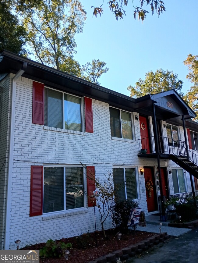 2166 Park Terrace in Atlanta, GA - Building Photo - Building Photo