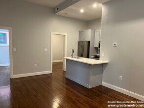 109 Endicott St, Unit 1 in Boston, MA - Building Photo - Building Photo