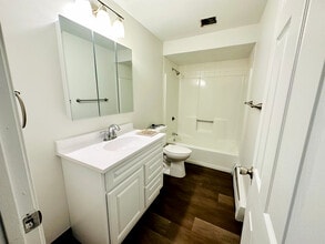 Canton Estates at Neponset in Canton, MA - Building Photo - Building Photo