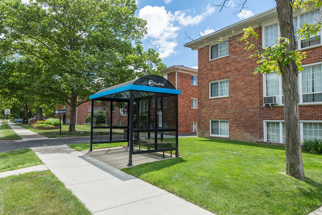 Manchester Flats in Ann Arbor, MI - Foto de edificio - Building Photo