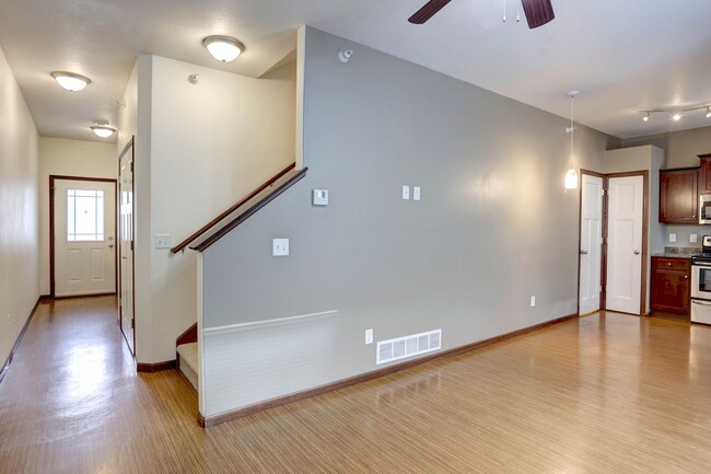 201 Partridge Path in Mankato, MN - Building Photo - Building Photo