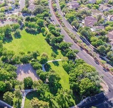 1918 Thunder Ridge Cir in Henderson, NV - Building Photo - Building Photo