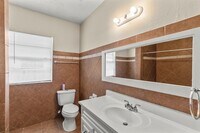 1914 Hardy St photo'