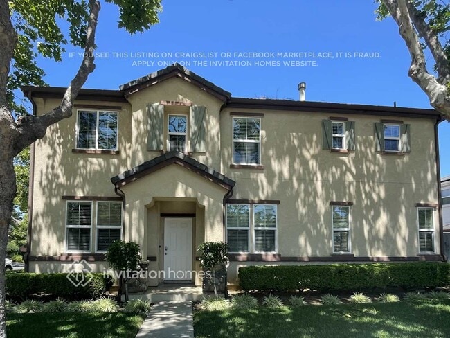 property at 1100 Cunningham St