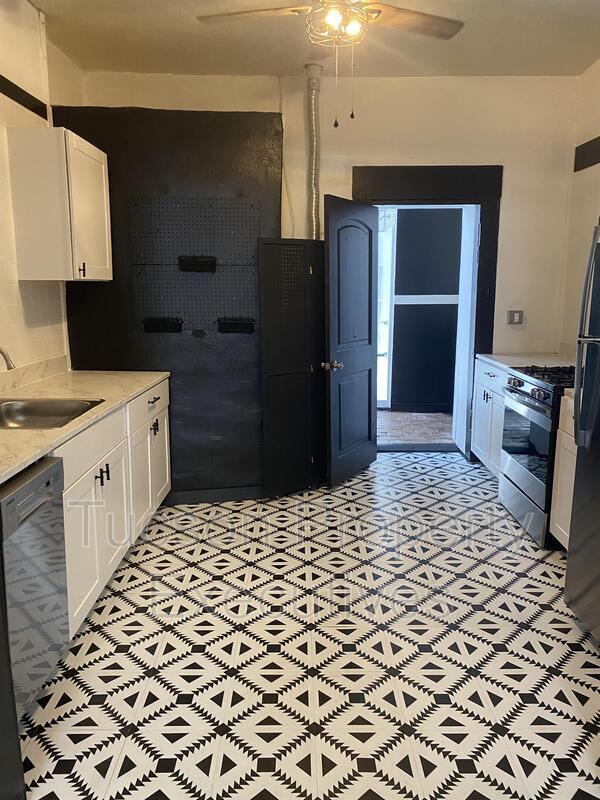 property at 91 W Simpson St