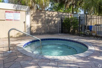 9025 Colby Dr, Unit 2111 in Ft. Myers, FL - Building Photo - Building Photo