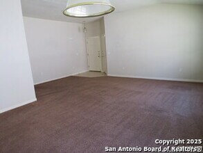 3918 Southern Grove in San Antonio, TX - Building Photo - Building Photo